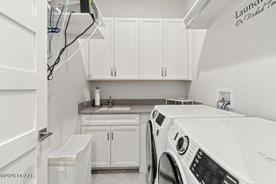 Spectacular, expanded Costa Mesa II located in the prestigious - photo 47