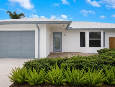 Welcome to 30 Chestnut Trail in the heart of Tequesta! This - photo 4