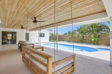 Welcome to 30 Chestnut Trail in the heart of Tequesta! This - photo 5
