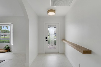 Welcome to 30 Chestnut Trail in the heart of Tequesta! This - photo 8