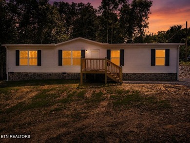 Charming New Home in Lake Awana - Flexible Living on a Private - photo 1