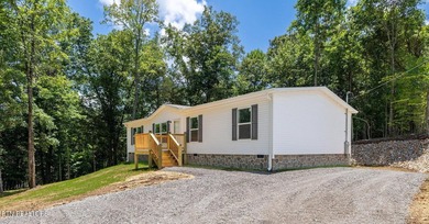 Charming New Home in Lake Awana - Flexible Living on a Private - photo 5