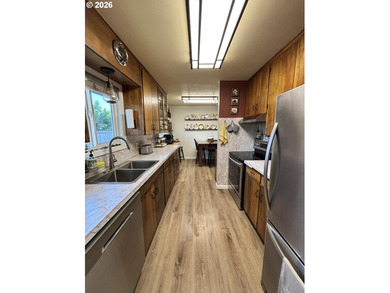 Welcome home to this beautifully maintained 1969 charmer - photo 14