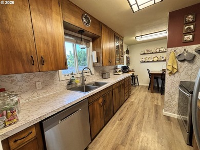 Welcome home to this beautifully maintained 1969 charmer - photo 15