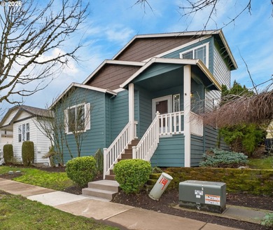 Lake Home For Sale in Fairview, Oregon