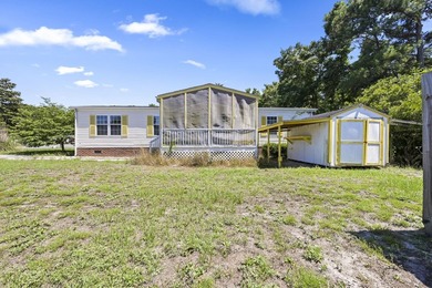 Welcome to the beach! This charming 3-bedroom, 2-bath home - photo 32