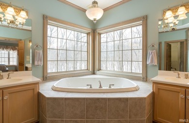 Enjoy the heirloom-quality finishes of this tasteful brick home - photo 33