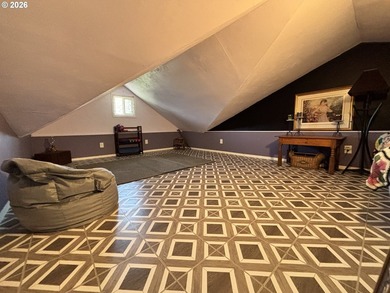 Welcome home to this beautifully maintained 1969 charmer - photo 33