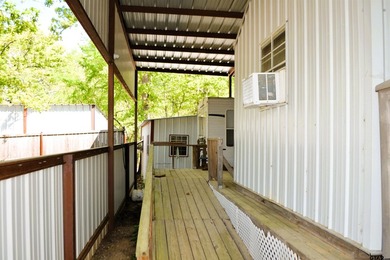 Welcome to your Lake Fork retreat in the gated community of Sun - photo 39