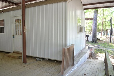 Welcome to your Lake Fork retreat in the gated community of Sun - photo 46
