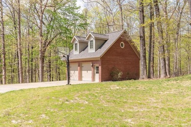 Enjoy the heirloom-quality finishes of this tasteful brick home - photo 50
