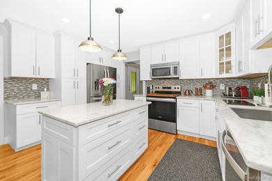 Welcome to 30 Ferndale Avenue, a beautifully maintained - photo 16