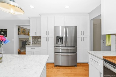 Welcome to 30 Ferndale Avenue, a beautifully maintained - photo 19