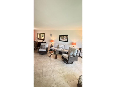 Stunning corner garden apartment completely updated, partially - photo 21