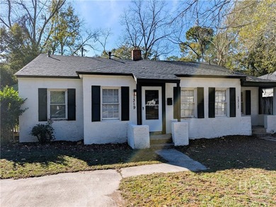 No need to renovate this one because it's MOVE IN READY! - photo 3