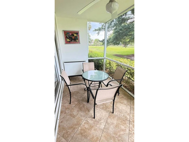 Stunning corner garden apartment completely updated, partially - photo 24