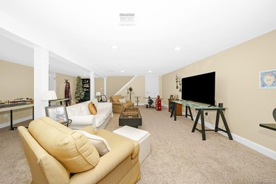 Welcome to 30 Ferndale Avenue, a beautifully maintained - photo 26