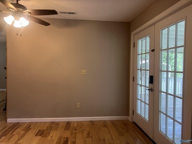 Charming lakefront 2 bedroom / 2 bath home in Cedar Bluff, AL - photo 34