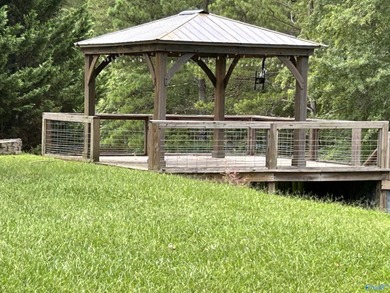 Charming lakefront 2 bedroom / 2 bath home in Cedar Bluff, AL - photo 42