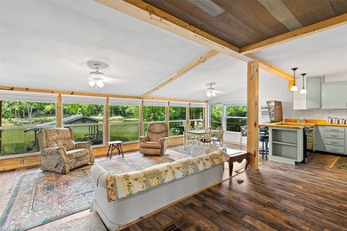 Tucked away in the towering pineywoods of East Texas, this - photo 3