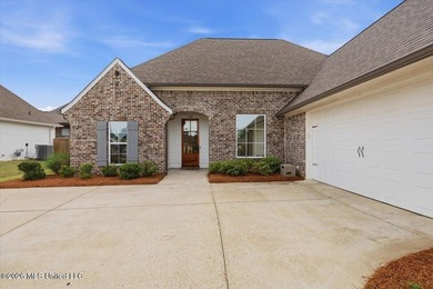 Welcome to this beautiful 4 bedroom, 3 bathroom home located in - photo 3