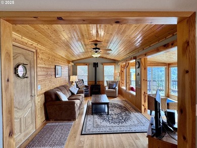 Welcome to one of the Coolest Ocean View Properties available in - photo 16