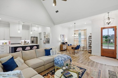 Welcome to this beautiful 4 bedroom, 3 bathroom home located in - photo 8