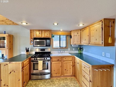Welcome to one of the Coolest Ocean View Properties available in - photo 25