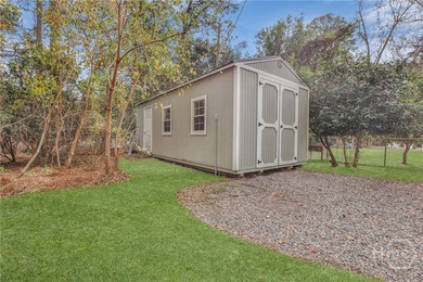 Charming Isle of Hope 3 bed 2 bath, well maintained home in - photo 33