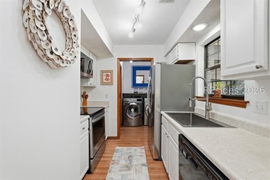 Ranch-style brick home off Sunset Blvd with no HOA! This 3 bed 2 - photo 13