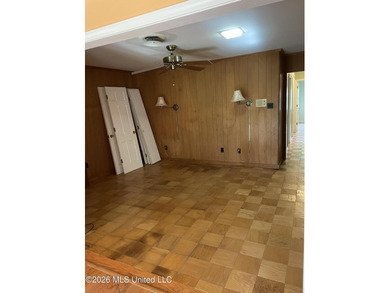 Great opportunity to own a beautiful, spacious home with an - photo 10