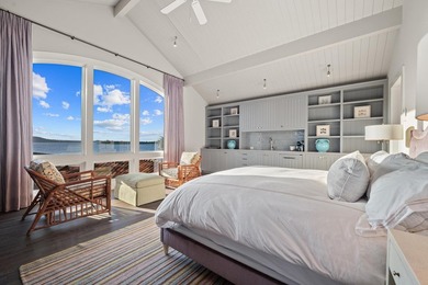 Luxury & Location! Are you hunting the absolutely incredible - photo 24