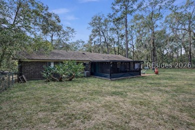 Ranch-style brick home off Sunset Blvd with no HOA! This 3 bed 2 - photo 25