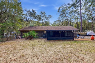Ranch-style brick home off Sunset Blvd with no HOA! This 3 bed 2 - photo 26