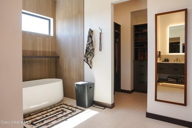 Contemporary mountain modern home FULLY FURNISHED by RH, located - photo 27