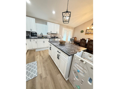 Beautiful Baymeadows Home on the Canal Enjoy waterfront living - photo 28