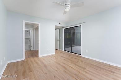 Welcome to this beautifully updated 2-bedroom, 2-bath - photo 31