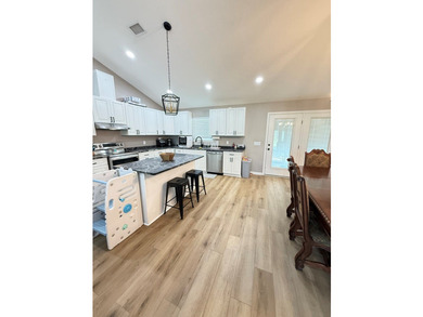 Beautiful Baymeadows Home on the Canal Enjoy waterfront living - photo 43