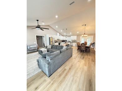 Beautiful Baymeadows Home on the Canal Enjoy waterfront living - photo 48