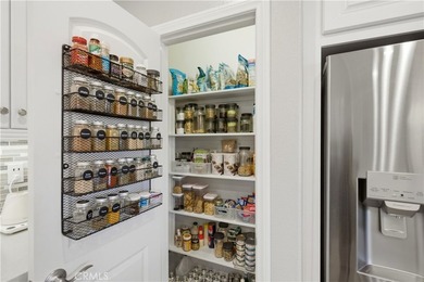 Welcome to this beautifully designed single-level home offering - photo 8