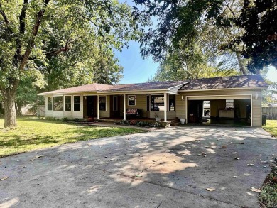 Reelfoot Lake Home For Sale in Hornbeak Tennessee