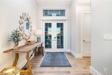 Set within the prestigious, resort-inspired community of Naples - photo 13