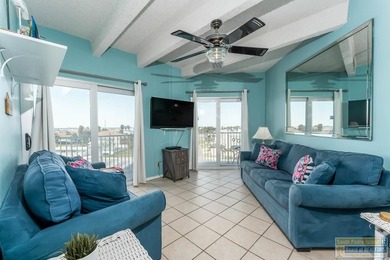 Enjoy island living at its best in this beautifully furnished - photo 15