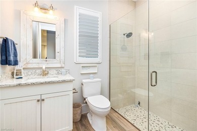 Set within the prestigious, resort-inspired community of Naples - photo 38