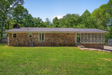 Discover the perfect blend of modern living and serene rural - photo 42