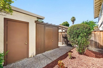 Welcome to this charming, low-maintenance 2-bedroom, 1 - photo 44
