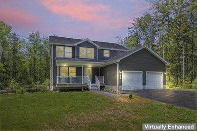 Extensively upgraded since new Contemporary Colonial on a quiet - photo 46