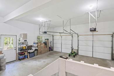 Extensively upgraded since new Contemporary Colonial on a quiet - photo 57