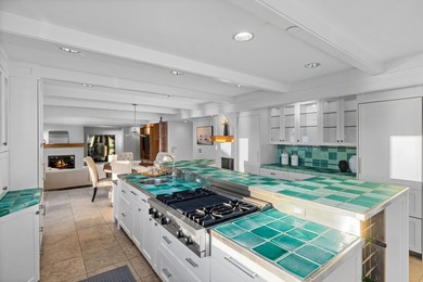 Cruise home to a spectacular legacy residence found tucked upon - photo 11