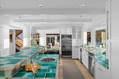 Cruise home to a spectacular legacy residence found tucked upon - photo 12